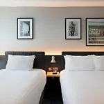 Leonardo Hotel Bristol