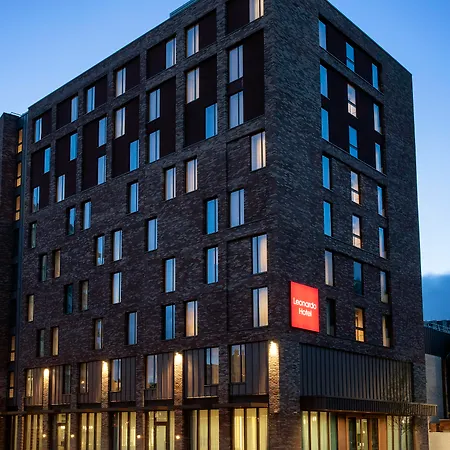 Leonardo 4* Bristol