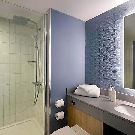 Otel Leonardo 4*