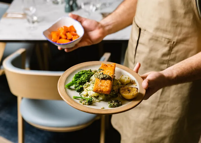 Leonardo Hotel Bristol